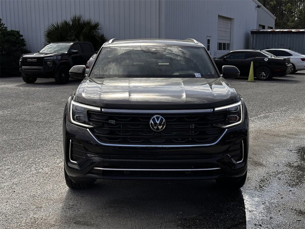 New 2025 Volkswagen Atlas Cross Sport SEL Premium R-Line image 4