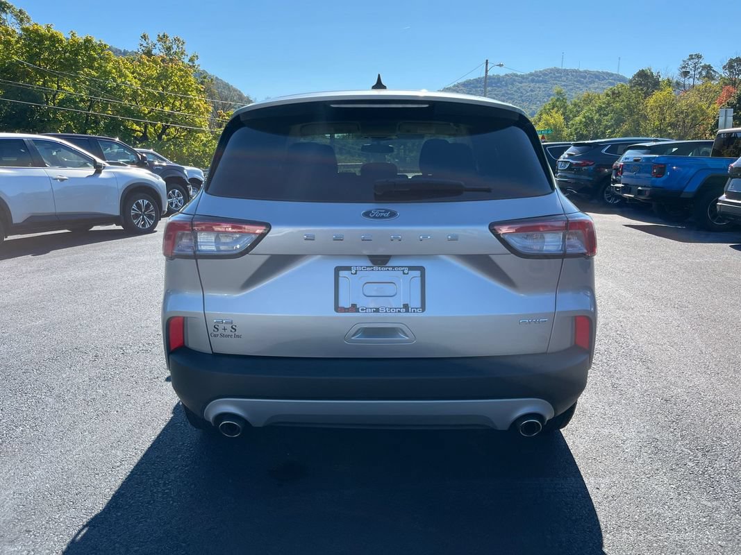 Used 2022 Ford Escape SE w/ Convenience Package AWD/4WD image 5