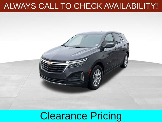 Used 2022 Chevrolet Equinox LT w/ Driver Convenience Package image 3