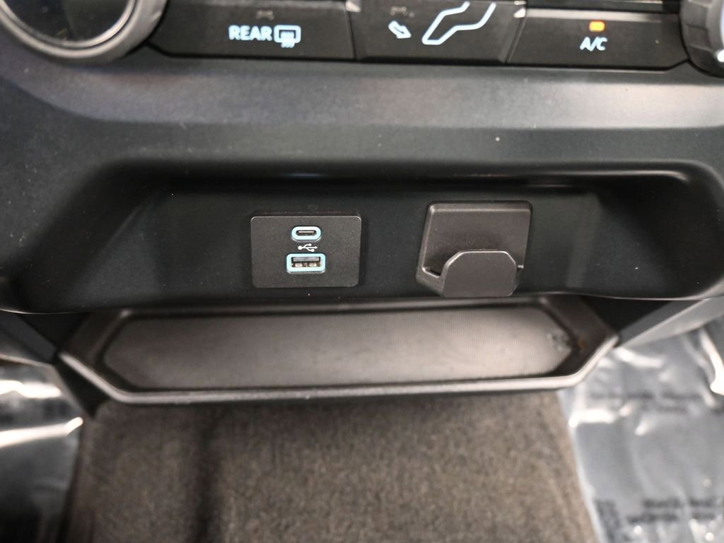 Used 2023 Ford F150 XLT image 26