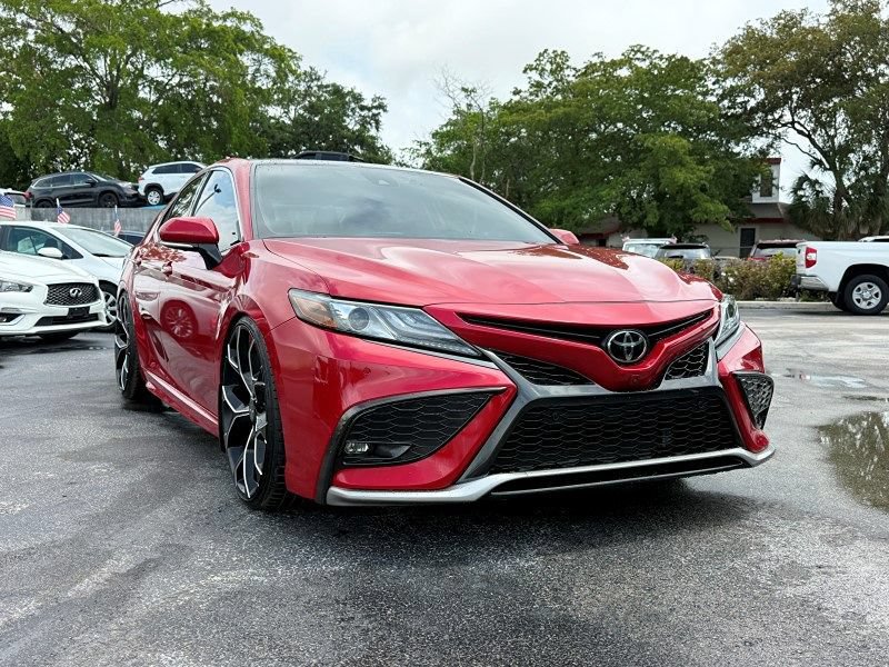 Used 2024 Toyota Camry XSE w/ Navigation Package FWD image 3