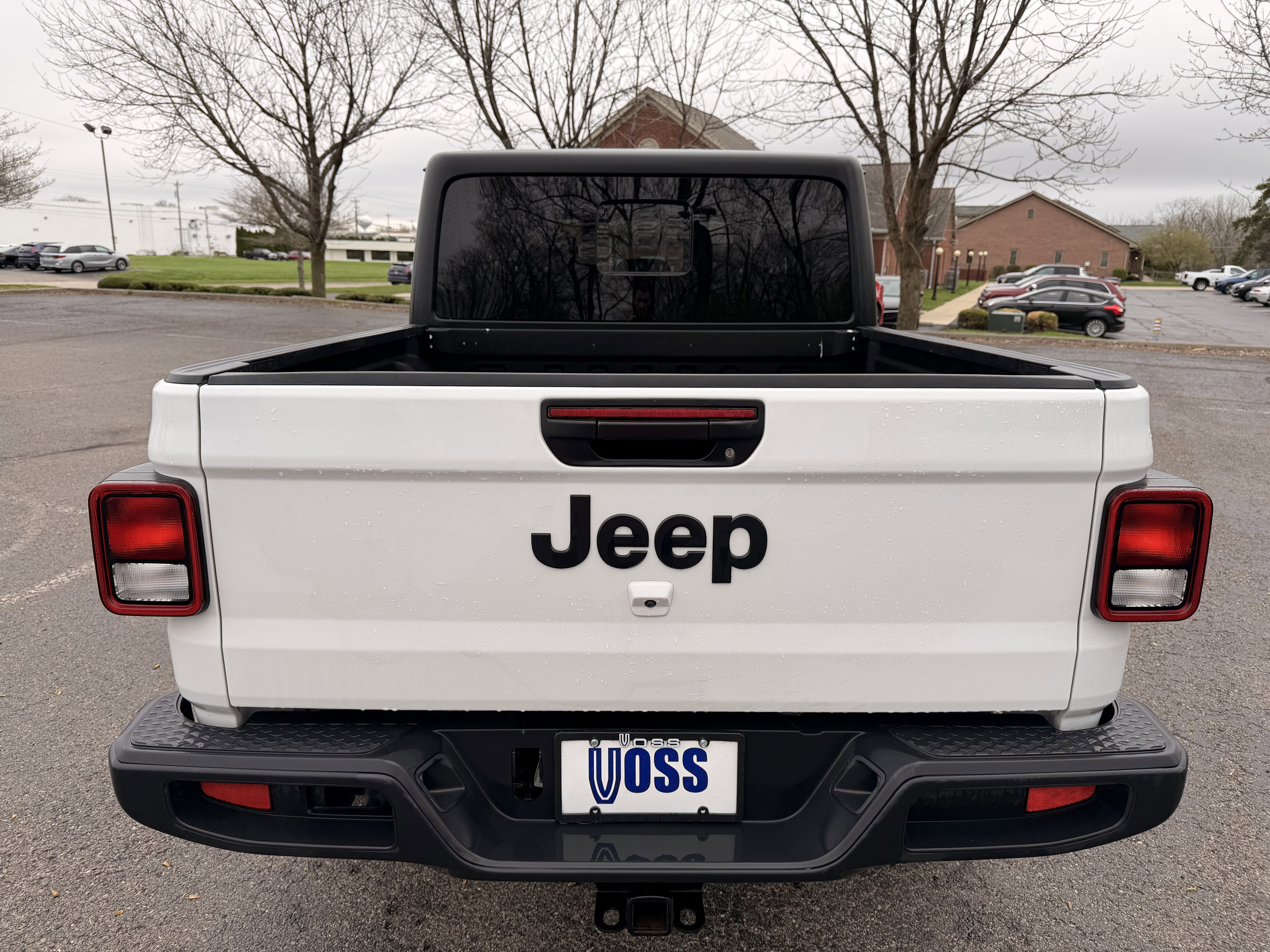 Used 2023 Jeep Gladiator Sport image 4