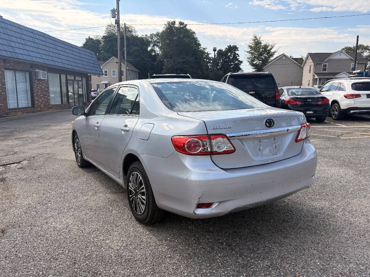 Used 2011 Toyota Corolla LE FWD image 11