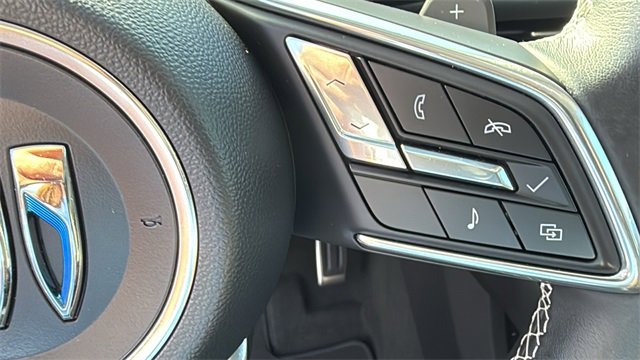 Certified 2025 Buick Envision Sport Touring image 17