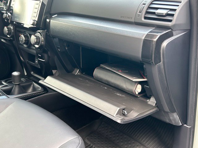 Used 2023 Toyota 4Runner TRD Off-Road Premium w/ Off Road Premium Plus Package AWD/4WD image 27
