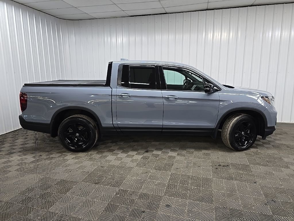 Used 2022 Honda Ridgeline Black Edition image 2