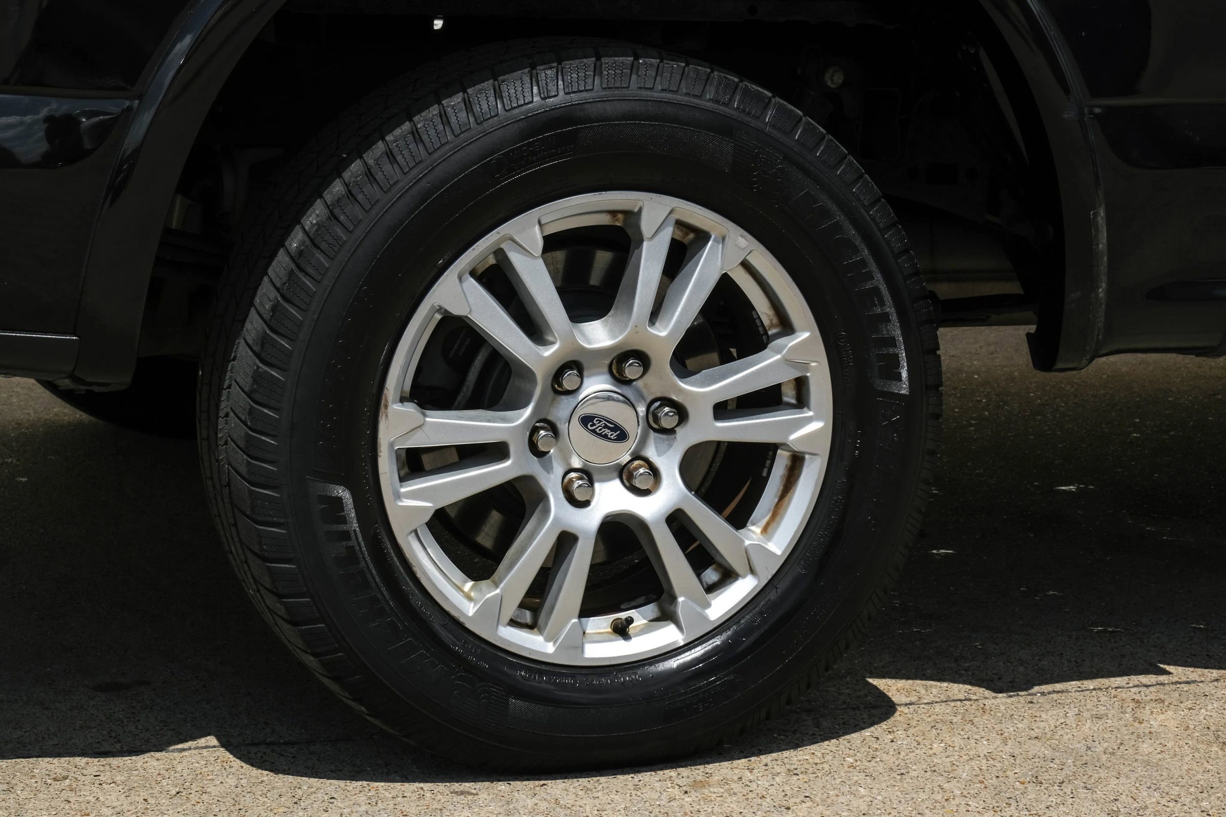 Used 2017 Ford F150 Lariat RWD image 45