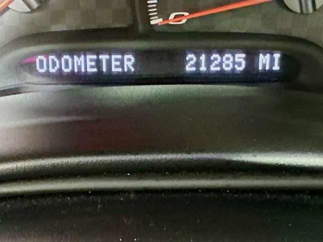 Used 2003 Chevrolet Corvette Z06 w/ Memory Package, 3 Drivers image 12