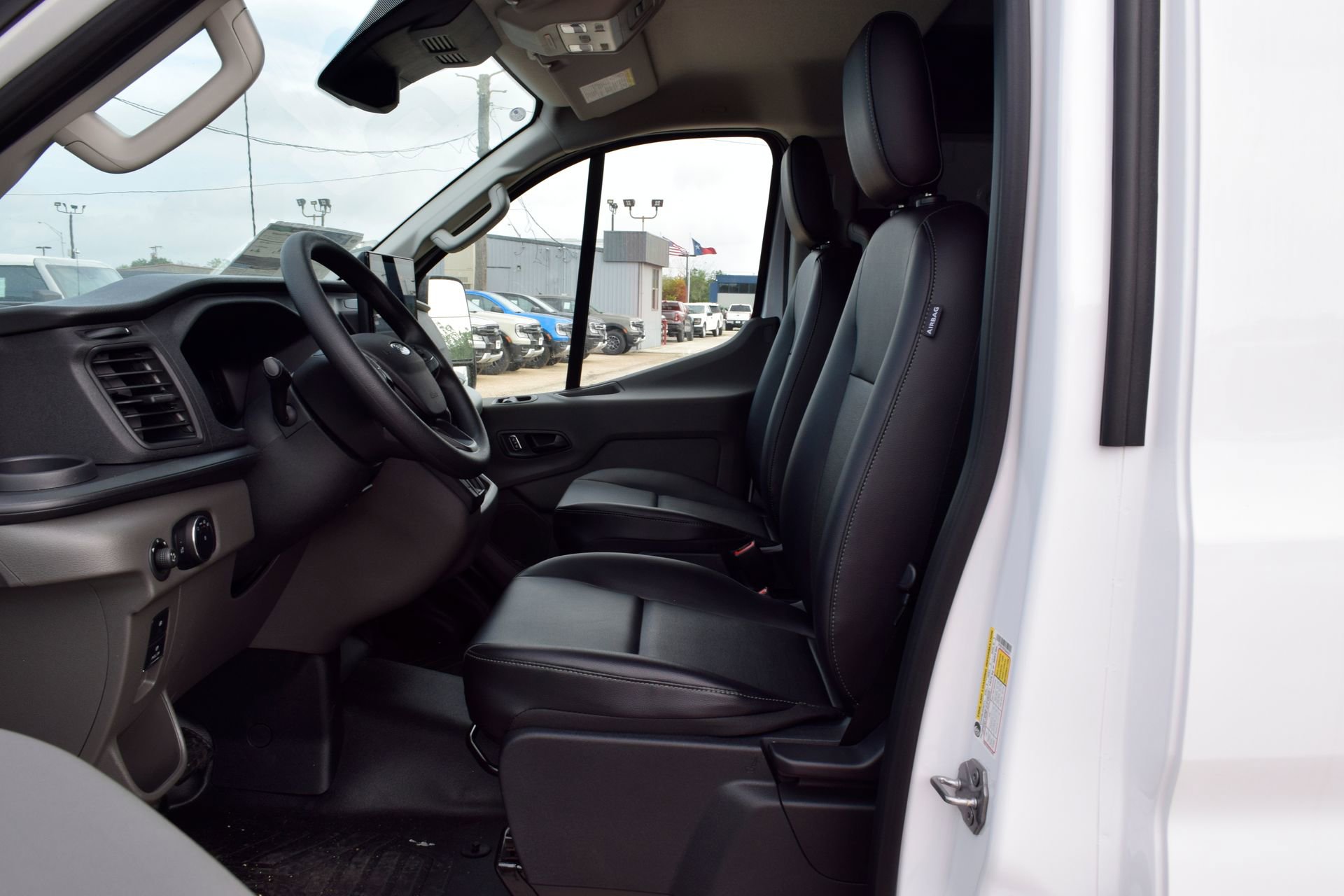 New 2026 Ford Transit 150 Low Roof RWD image 18