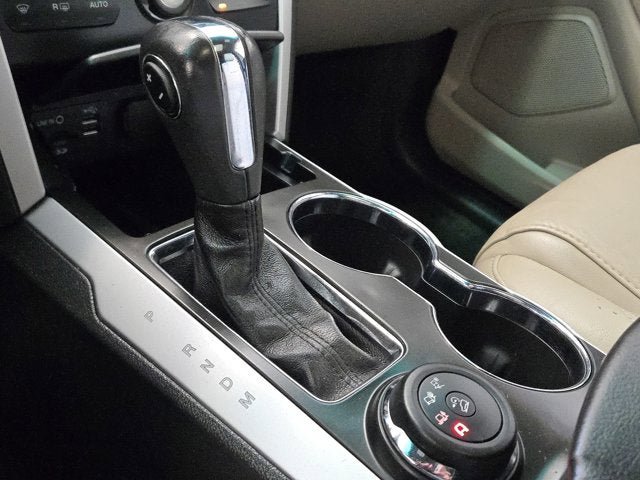 Used 2014 Ford Explorer XLT w/ Equipment Group 202A AWD/4WD image 24