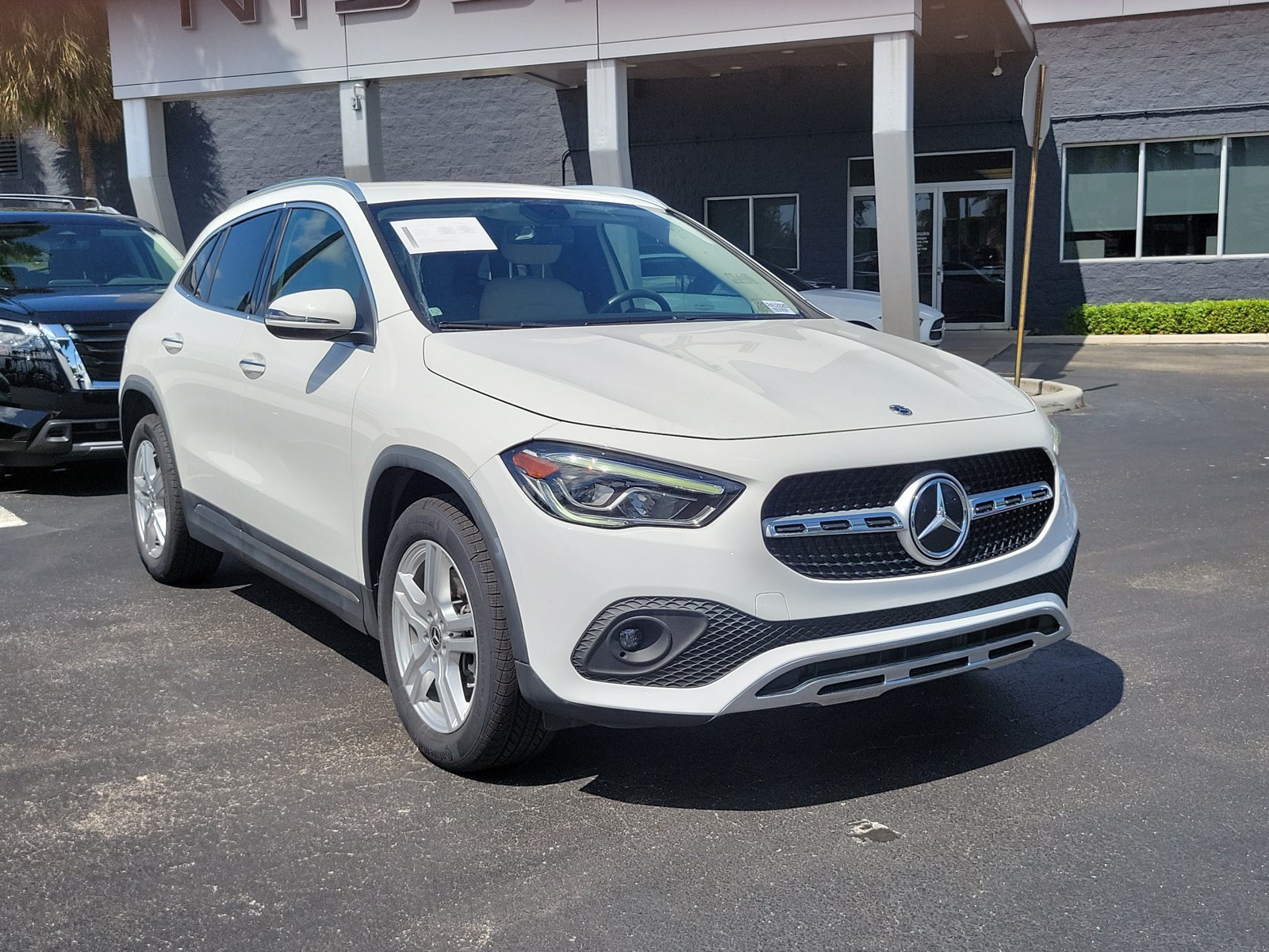 Used 2022 Mercedes-Benz GLA 250 4MATIC image 3