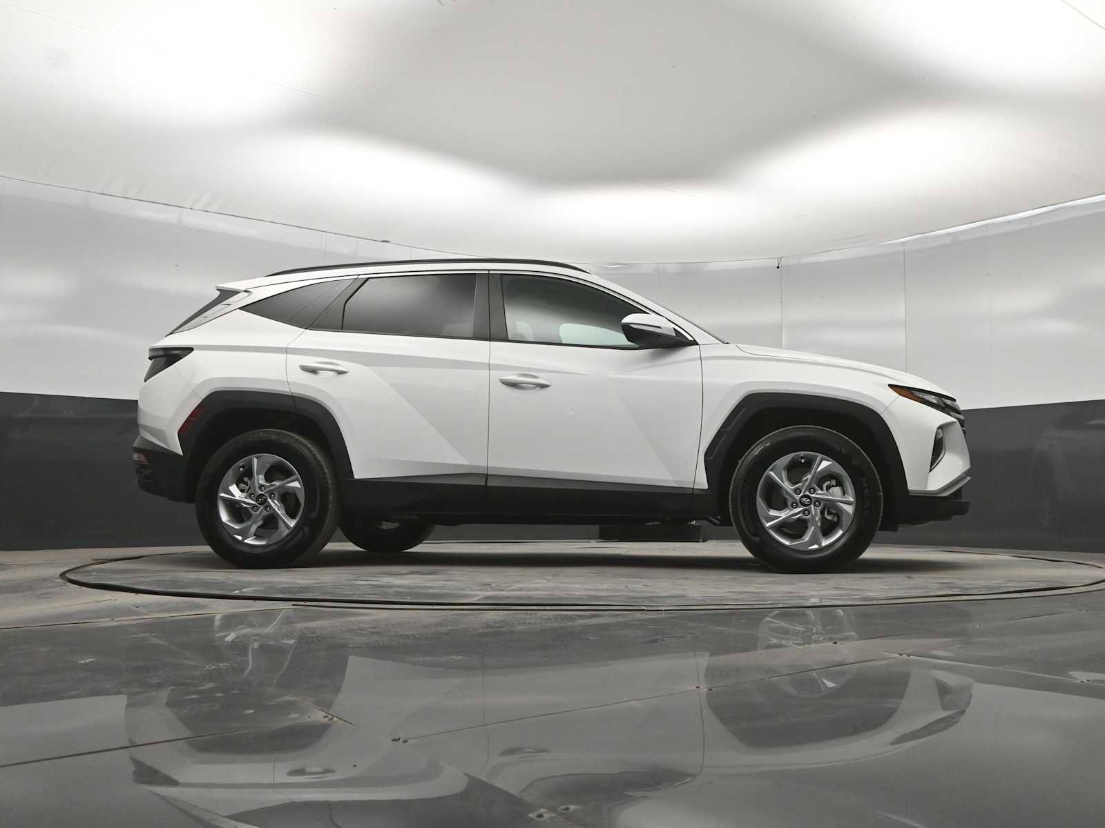 Used 2023 Hyundai Tucson SEL AWD/4WD image 37