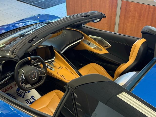 Used 2024 Chevrolet Corvette Stingray Preferred Conv w/ 2LT image 17