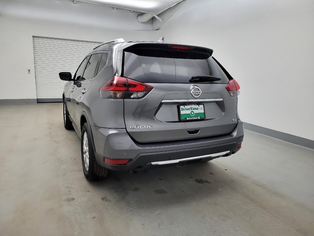 Used 2020 Nissan Rogue SV image 6