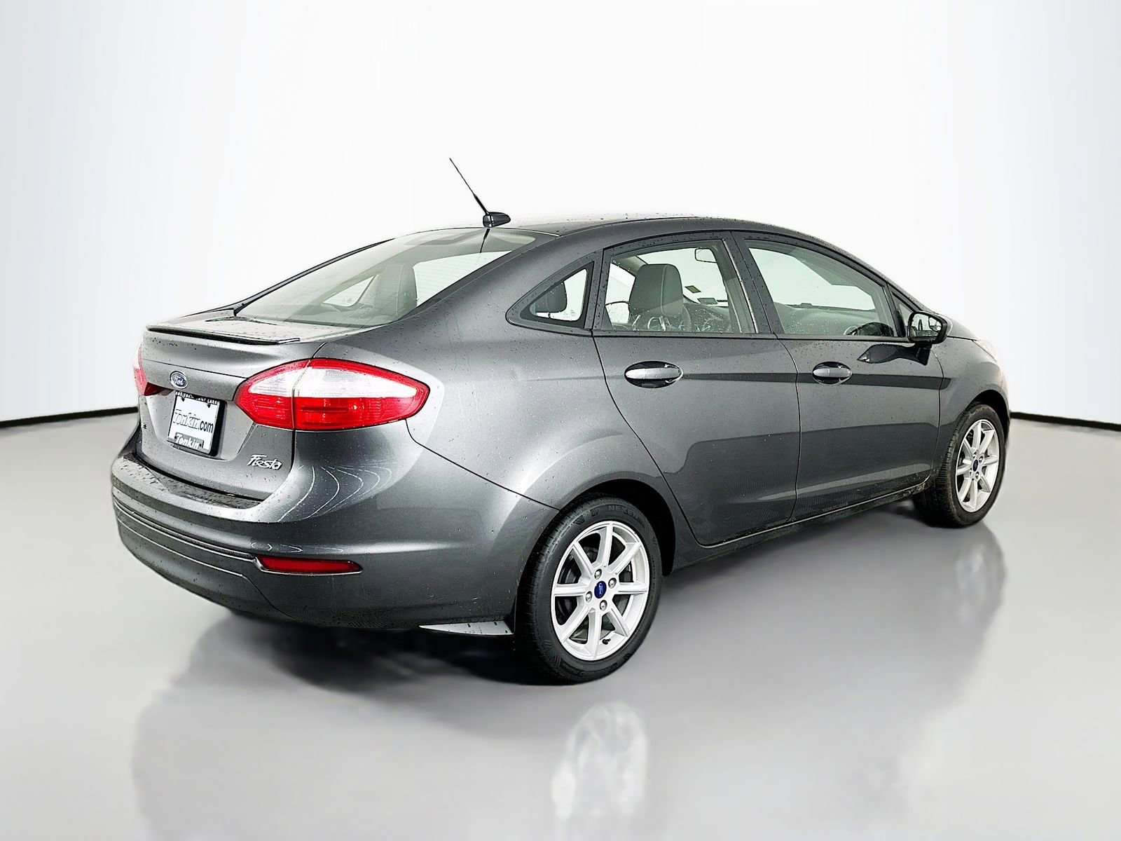 Used 2019 Ford Fiesta SE w/ Equipment Group 201A image 8