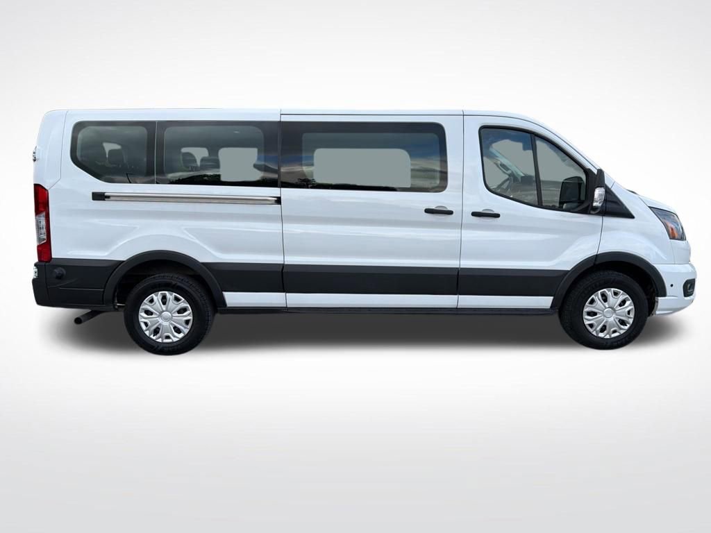 Used 2024 Ford Transit 350 XLT image 4