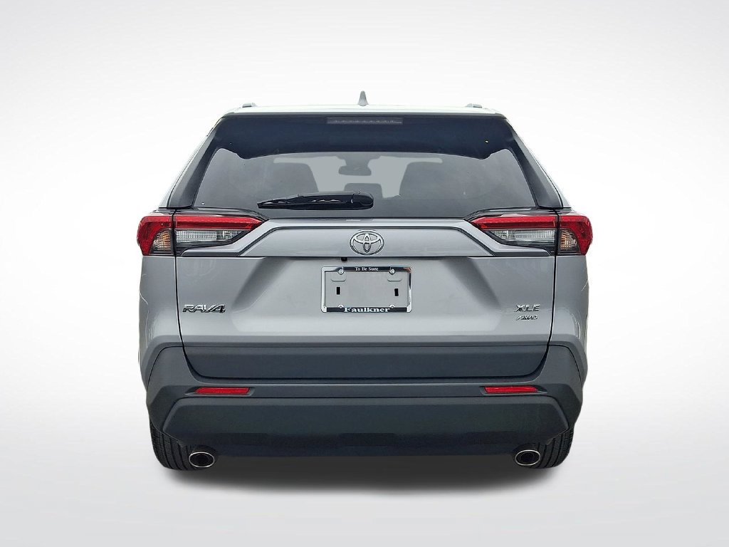 Certified 2025 Toyota RAV4 XLE AWD/4WD image 5