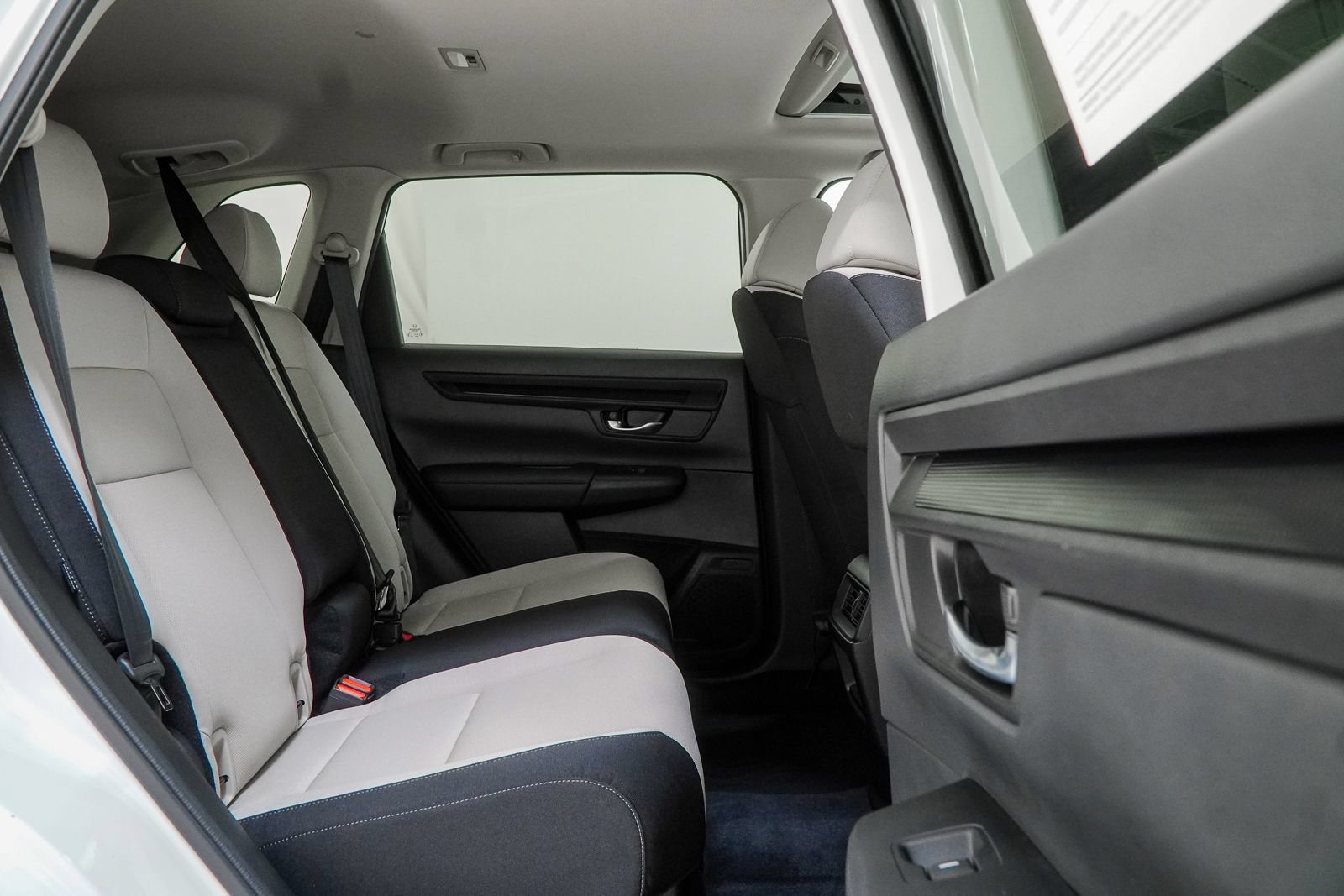 Certified 2024 Honda CR-V EX image 37