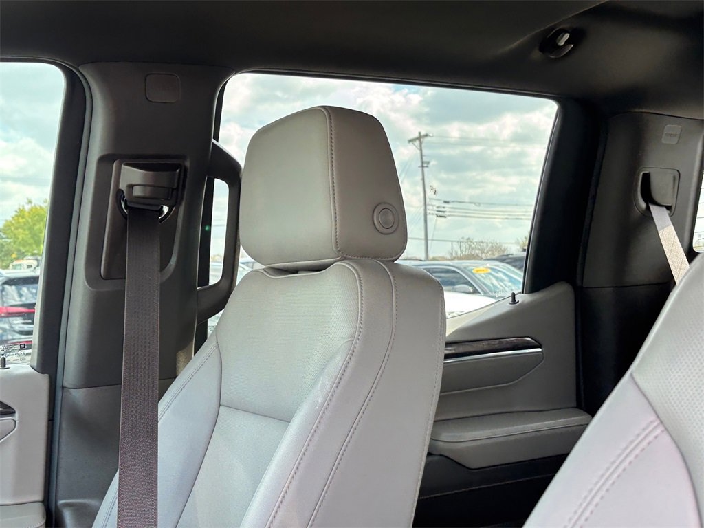 Certified 2023 Chevrolet Silverado 1500 LTZ w/ LTZ Convenience Package II image 15