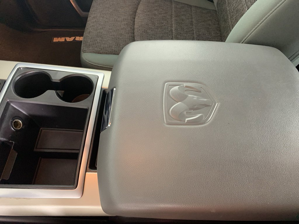 Used 2015 RAM 1500 Lone Star image 29