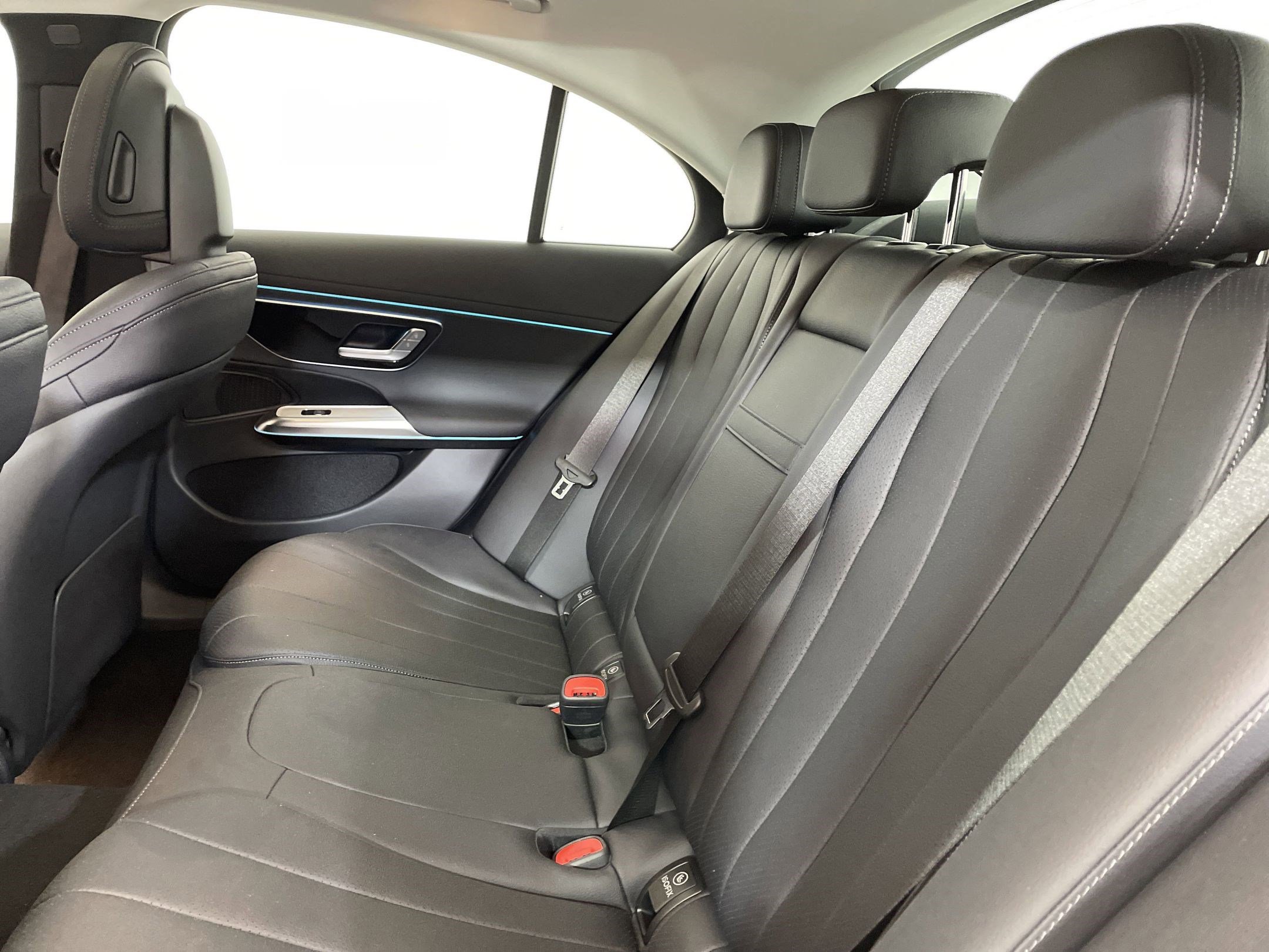 Certified 2025 Mercedes-Benz E 350 Sedan image 30