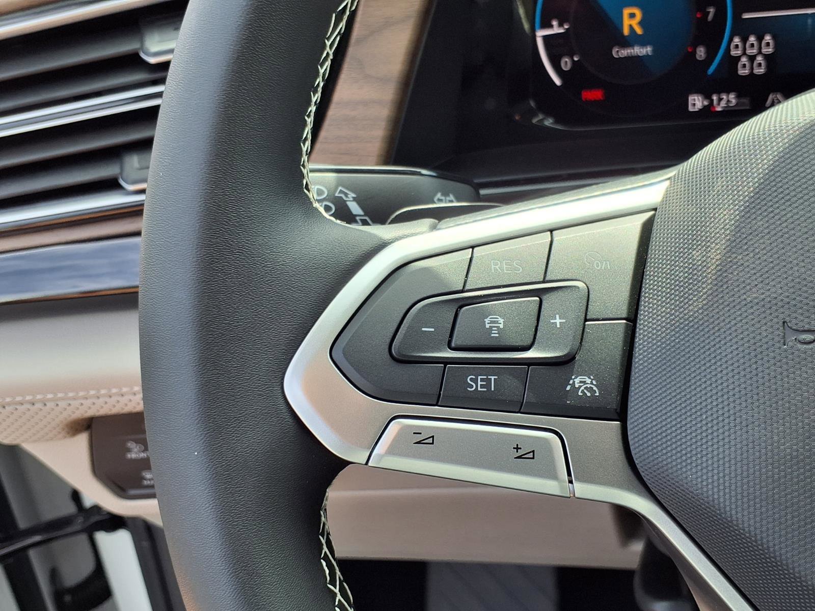 New 2026 Volkswagen Atlas SE image 20