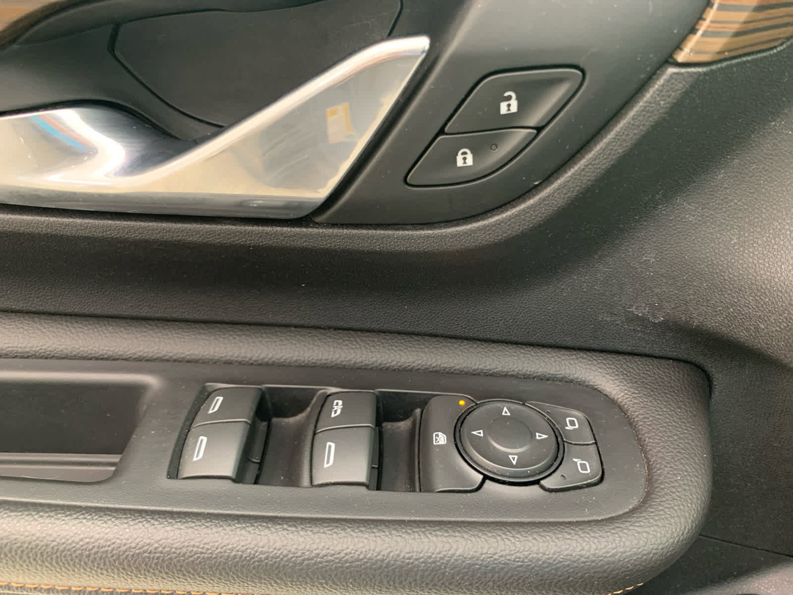 Used 2018 GMC Terrain SLE w/ Driver Convenience Package image 19