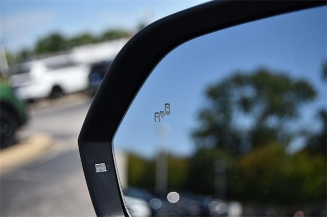 Used 2024 Volkswagen Atlas SEL Premium R-Line image 10