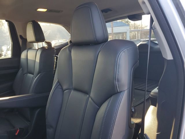 Used 2022 Subaru Ascent Touring image 14
