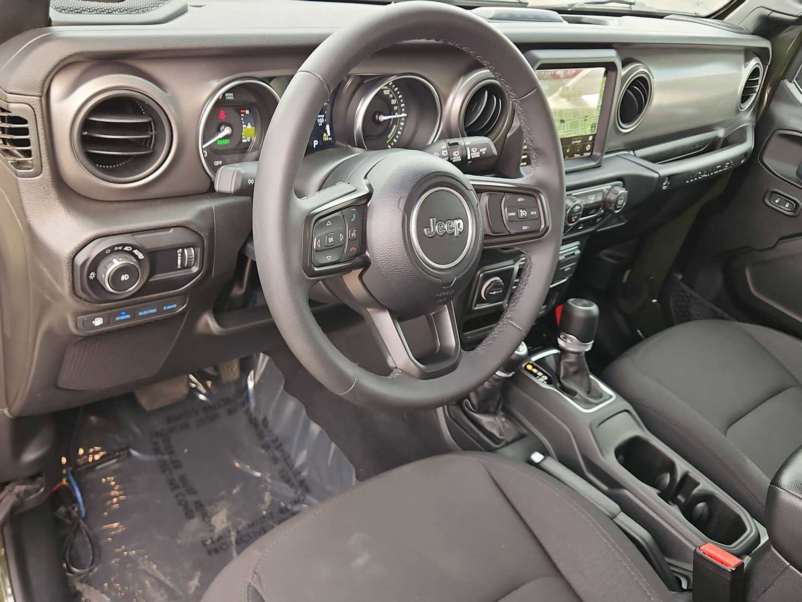 Used 2023 Jeep Wrangler Unlimited w/ 8.4" Radio Group image 10