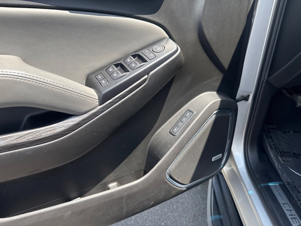Used 2019 Chevrolet Tahoe LT image 13
