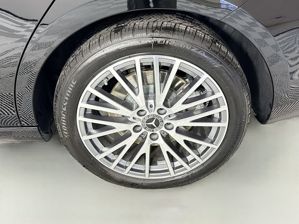 Used 2025 Mercedes-Benz CLA 250 4MATIC image 29