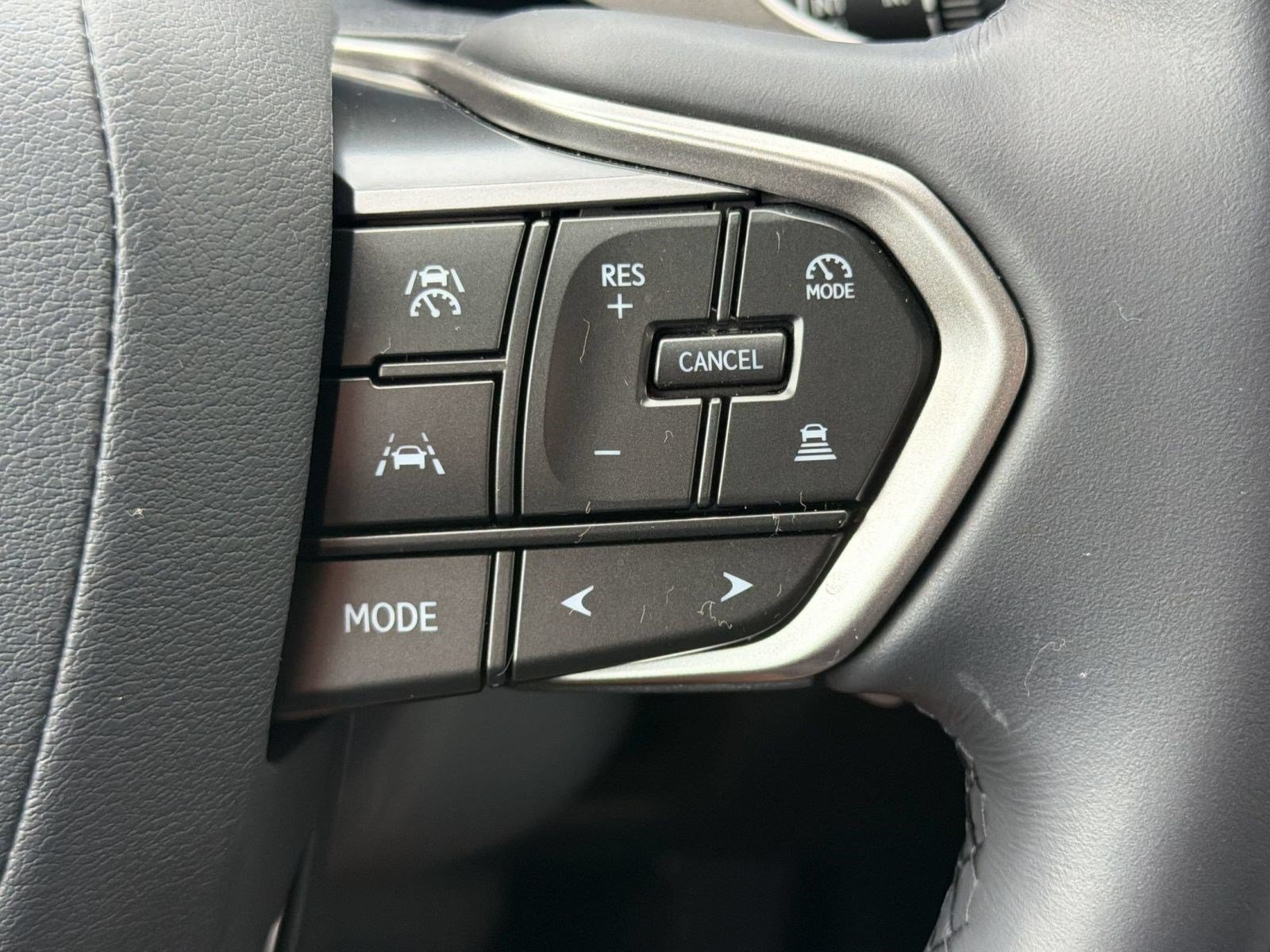 Used 2022 Lexus NX 250 FWD w/ Towing Package (2000 Lbs) image 30