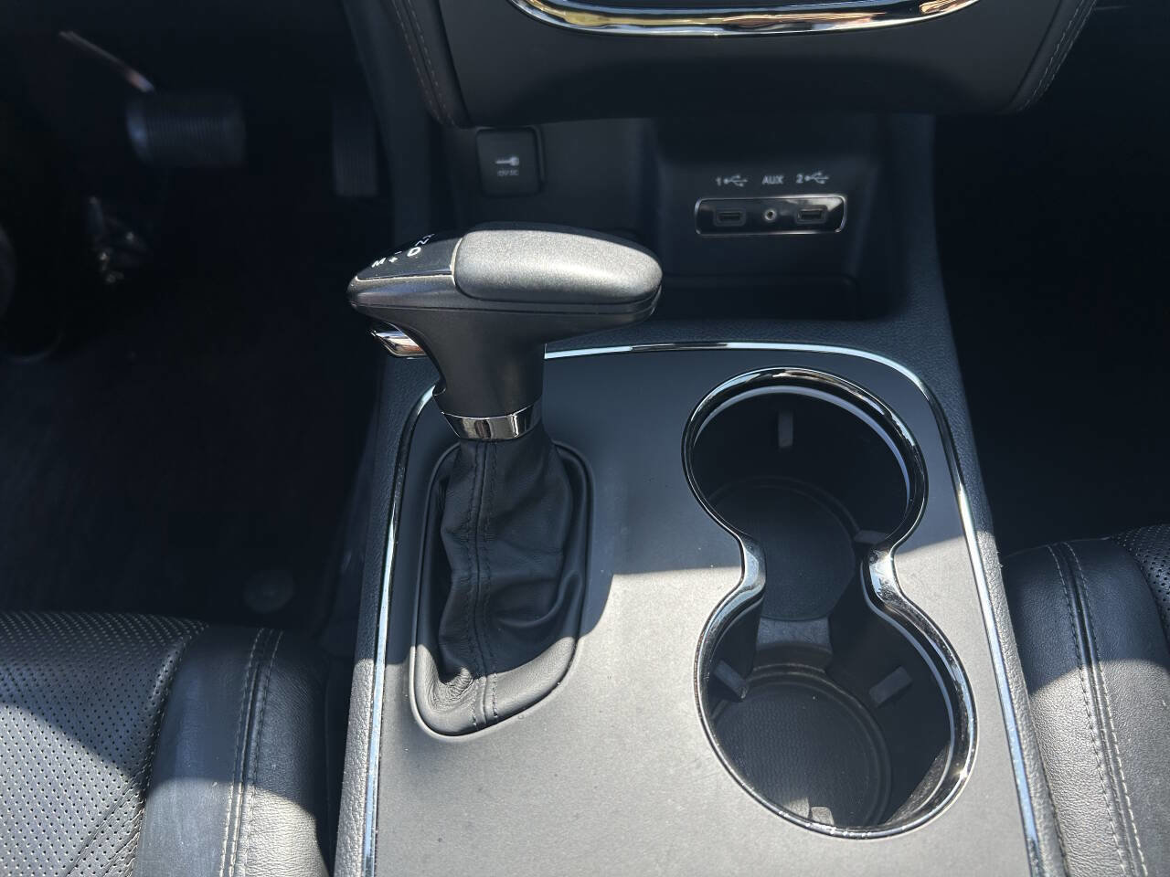 Used 2019 Dodge Durango R/T w/ Technology Group image 16