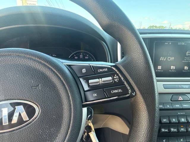 Used 2020 Kia Sportage LX w/ LX Popular Package AWD/4WD image 17