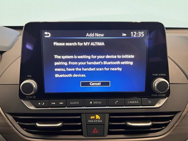 Used 2025 Nissan Altima 2.5 SV FWD image 24