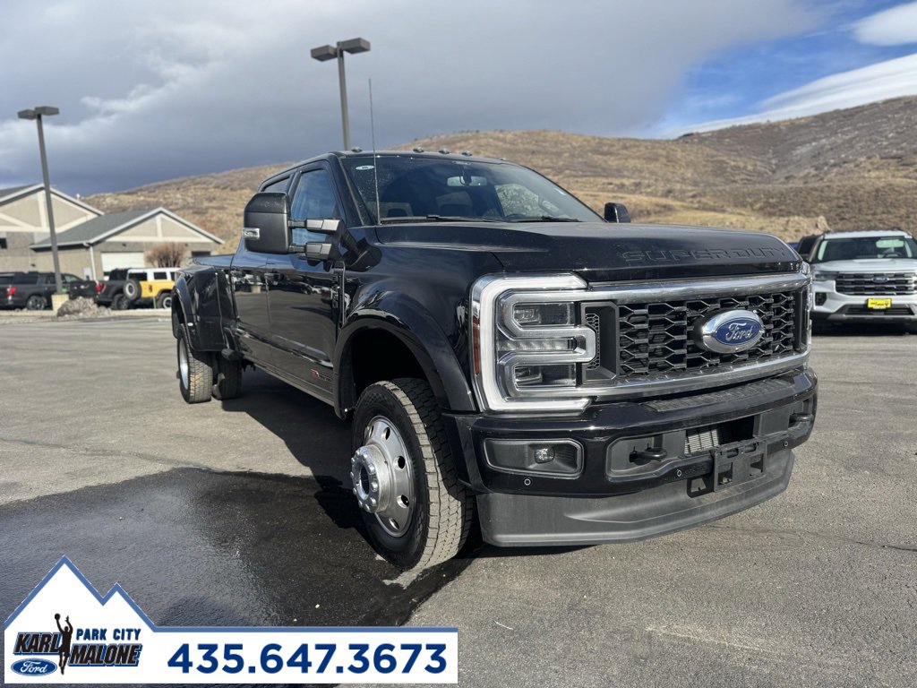 Used 2025 Ford F450 Platinum image 1