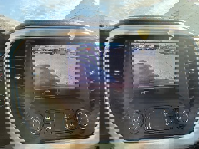 Used 2023 GMC Acadia SLE w/ Driver Convenience Package image 25