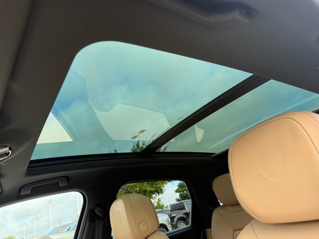 Used 2019 Porsche Cayenne AWD/4WD image 32
