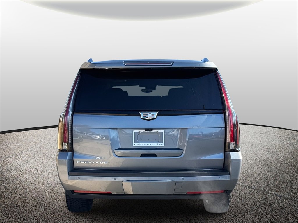 Used 2020 Cadillac Escalade ESV Luxury w/ Escalade Sport Edition image 4