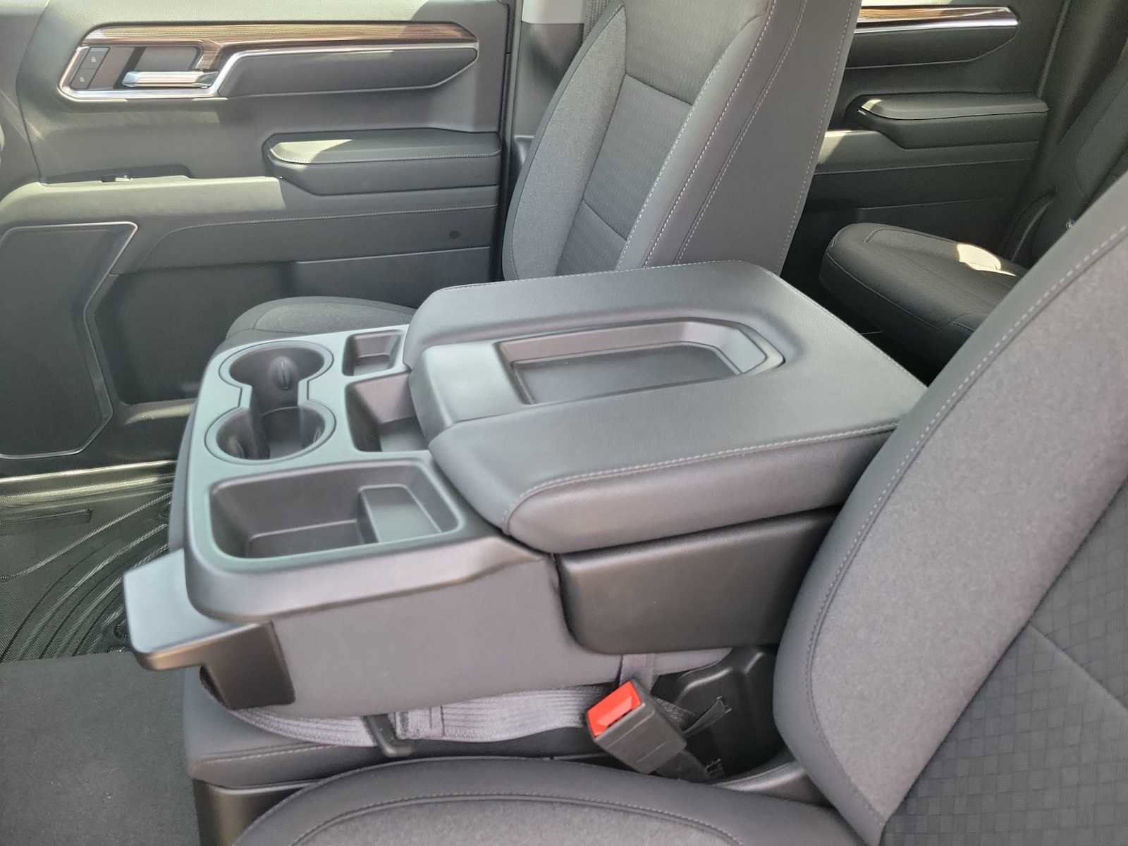 Used 2023 Chevrolet Silverado 1500 RST w/ Z71 Off-Road Package image 21