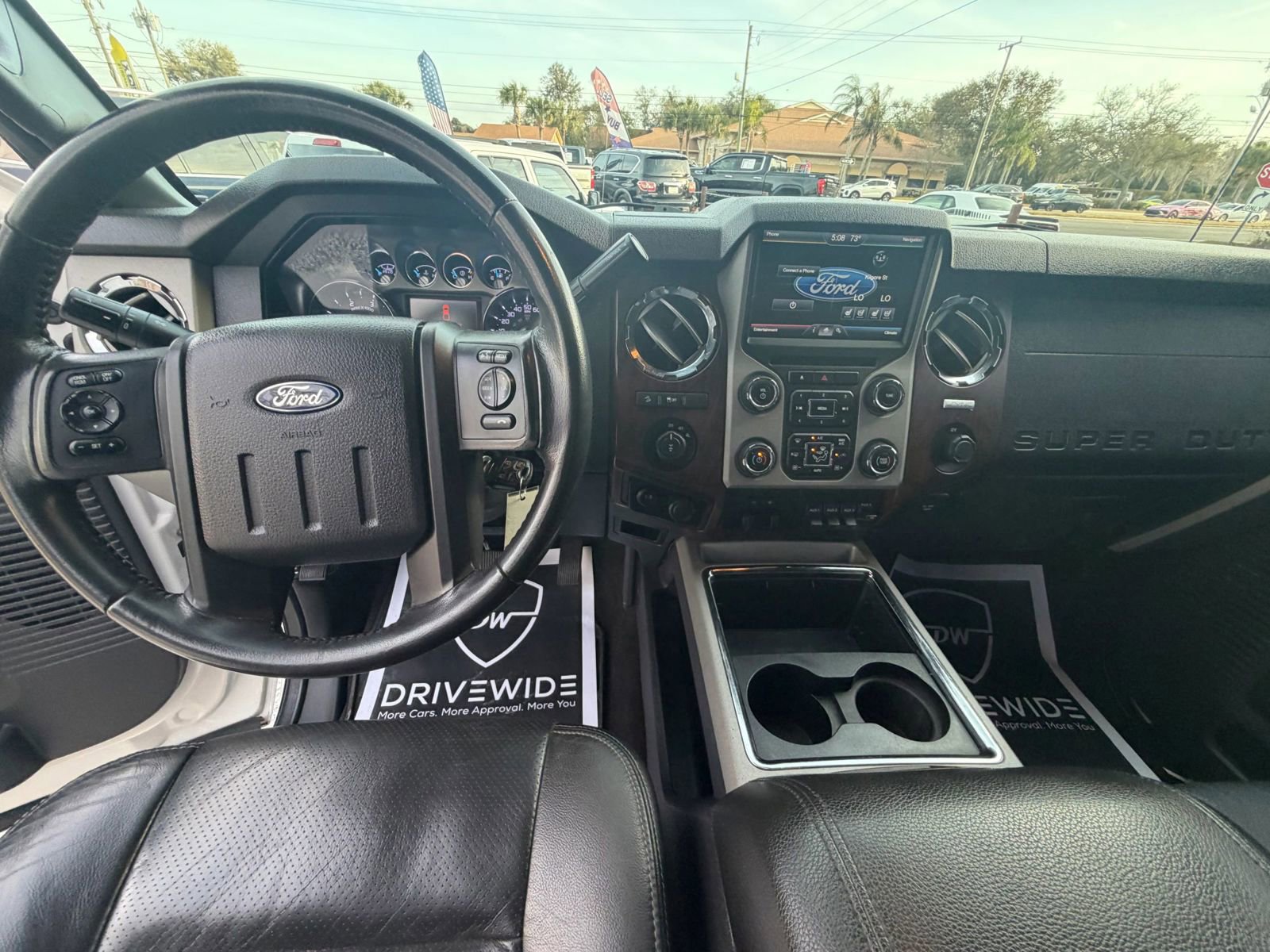 Used 2015 Ford F250 Lariat w/ Lariat Ultimate Package image 13