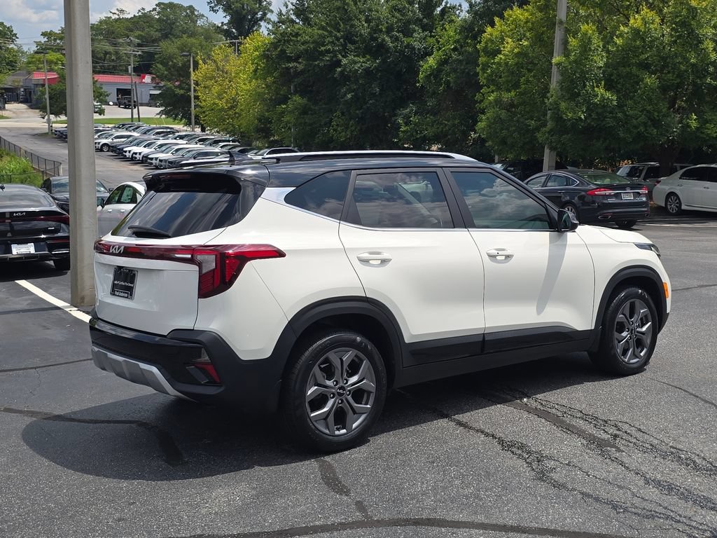 Used 2024 Kia Seltos S FWD image 3