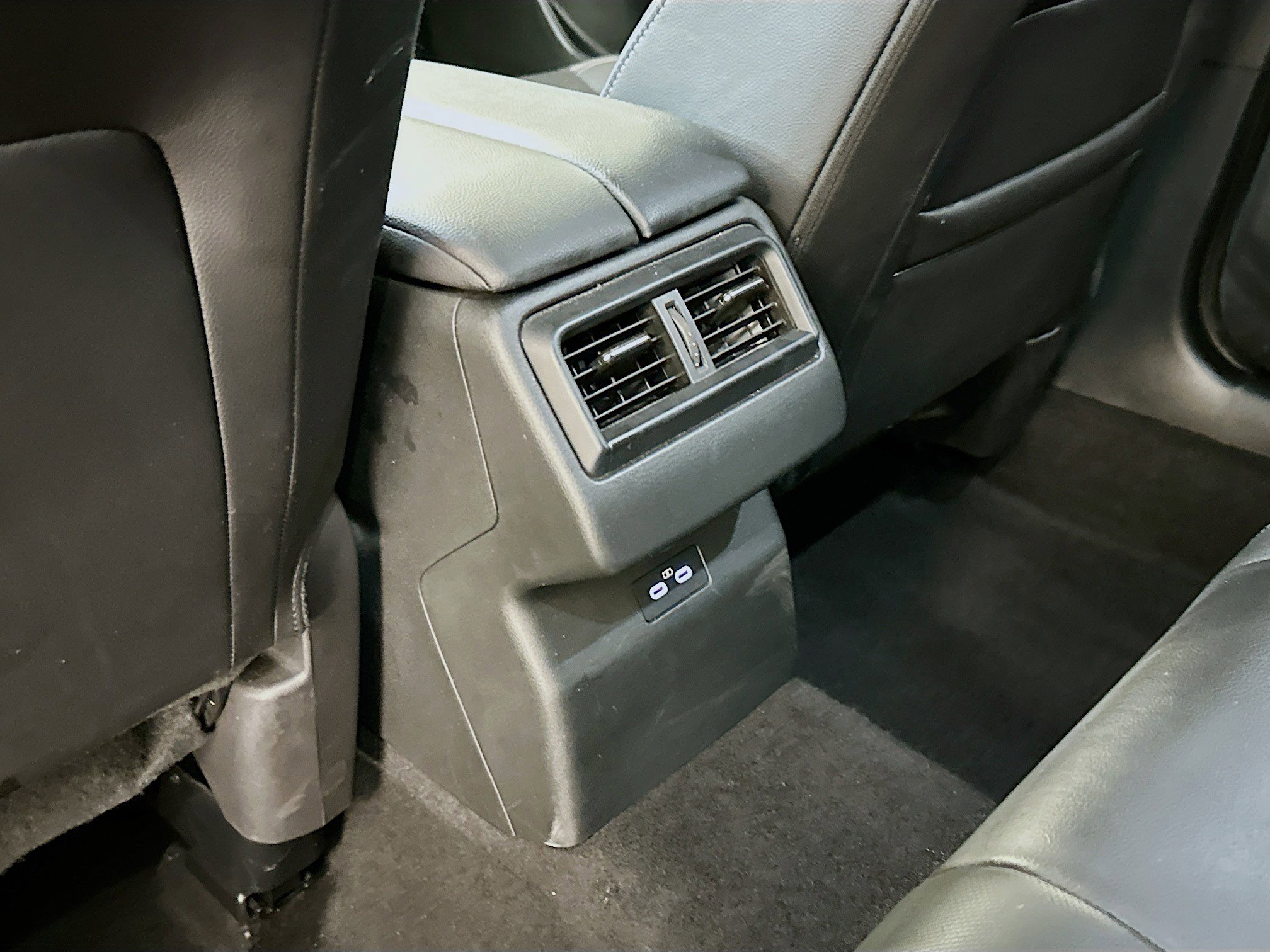 Used 2025 MAZDA CX-50 AWD 2.5 S w/ Premium Package image 29