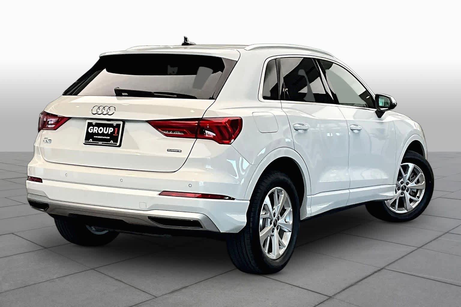 Used 2024 Audi Q3 2.0T Premium w/ Convenience Package AWD/4WD image 13