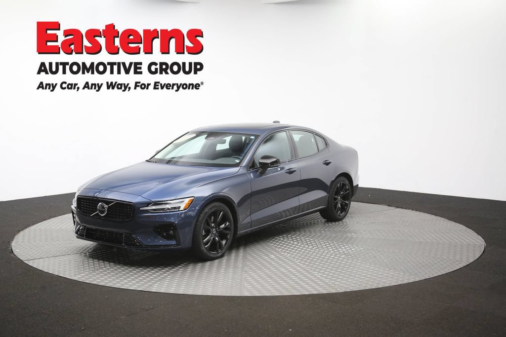 Used 2024 Volvo S60 B5 Core FWD image 55