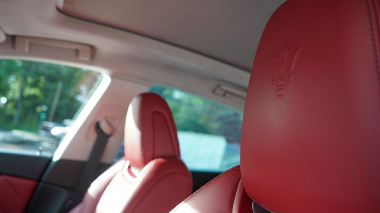 Used 2023 Maserati Levante Modena AWD/4WD image 41