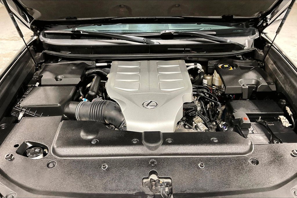 Used 2022 Lexus GX 460 Premium w/ Accessory Package AWD/4WD image 11