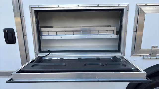 New 2025 Chevrolet Express 3500 w/ Power Convenience Package RWD image 21