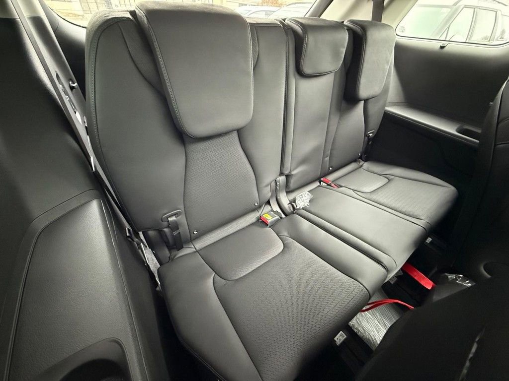 New 2026 Kia Carnival SX Prestige FWD image 5